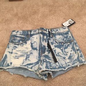 New Forever 21 Bling Destroyed Acid Washed Shorts